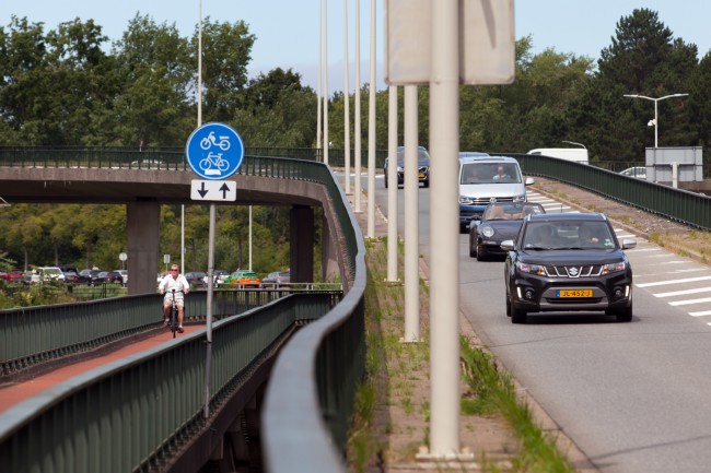 Itemnummer 46057