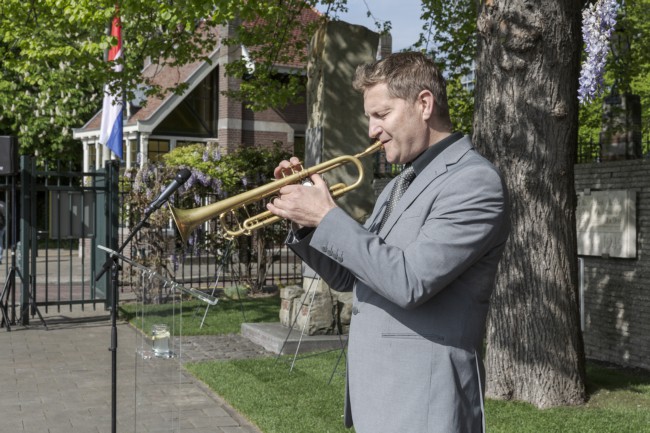Itemnummer 52537